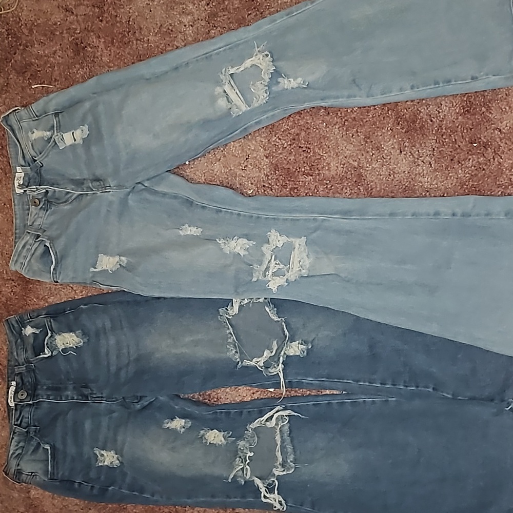 Rue 21 - 'vintage' flare Jeans - sz 0 and sz 1